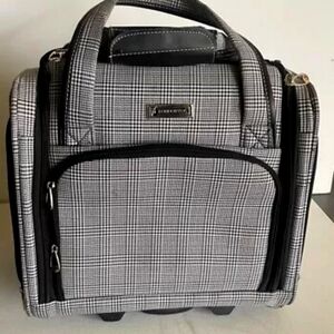 LONDON FOG suit case